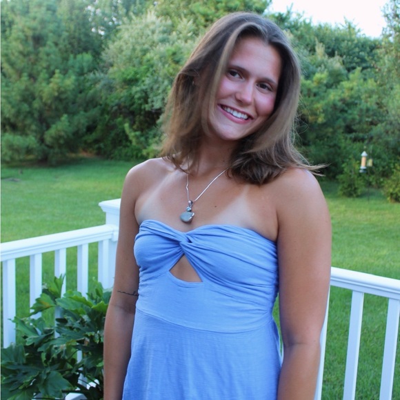 Meet your Posher, Lindsey - Picture 1 of 3